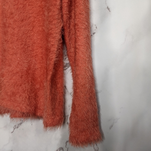 Evy's Tree The Ruthie salmon sweater - Picture 4 of 10